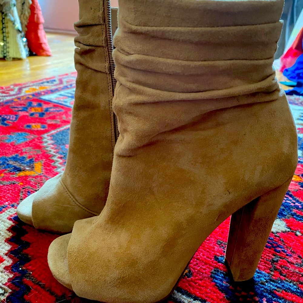 Steve Madden Ellison PeepToe Booties size 5.5